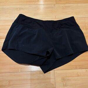 Oiselle Mac Rogas-Black